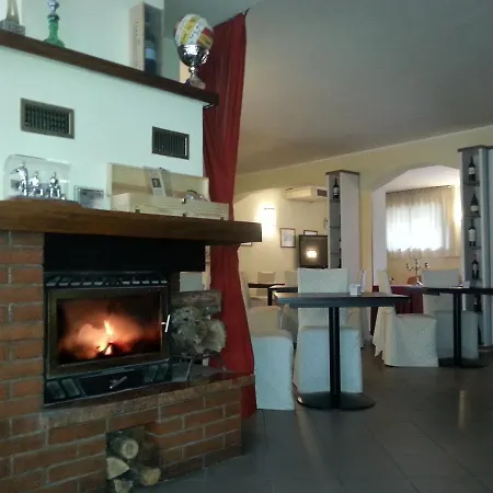 La Collina Hotel 3*